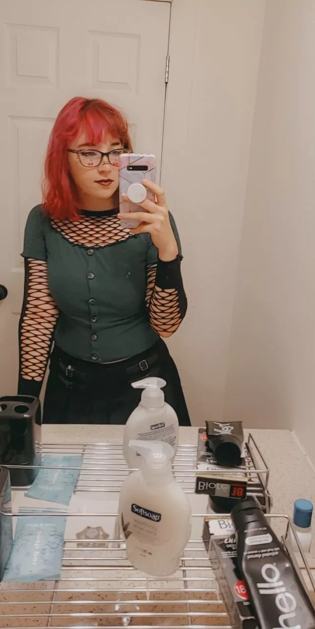 the red hair is such a vibe