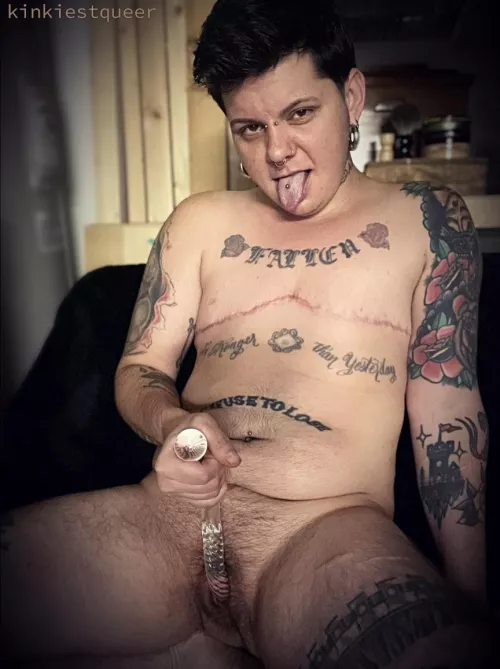 Thicc puppy needs attention 😈