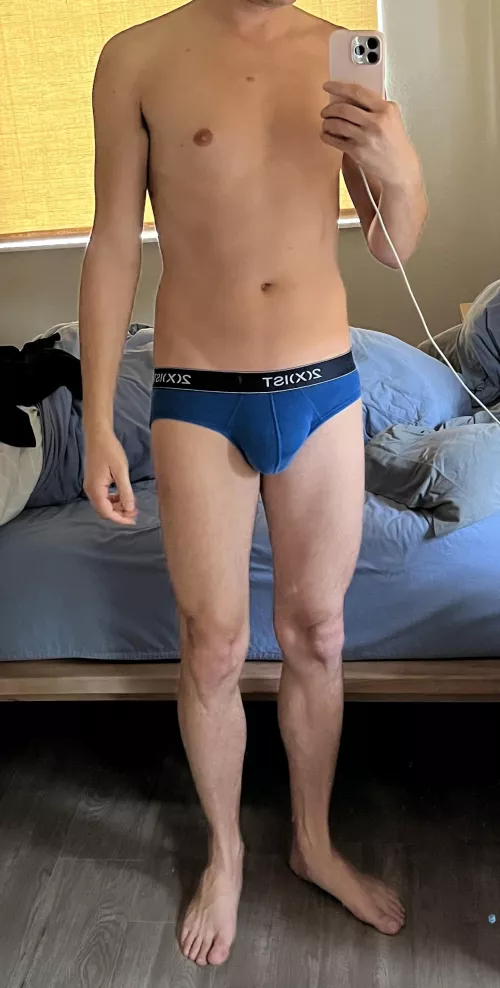 usually not a fan of brief, but those look sexy and comfy