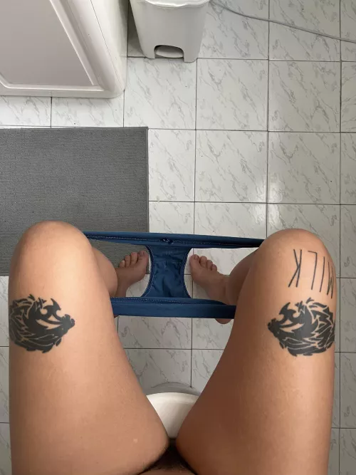 What I see every morning 👣💦