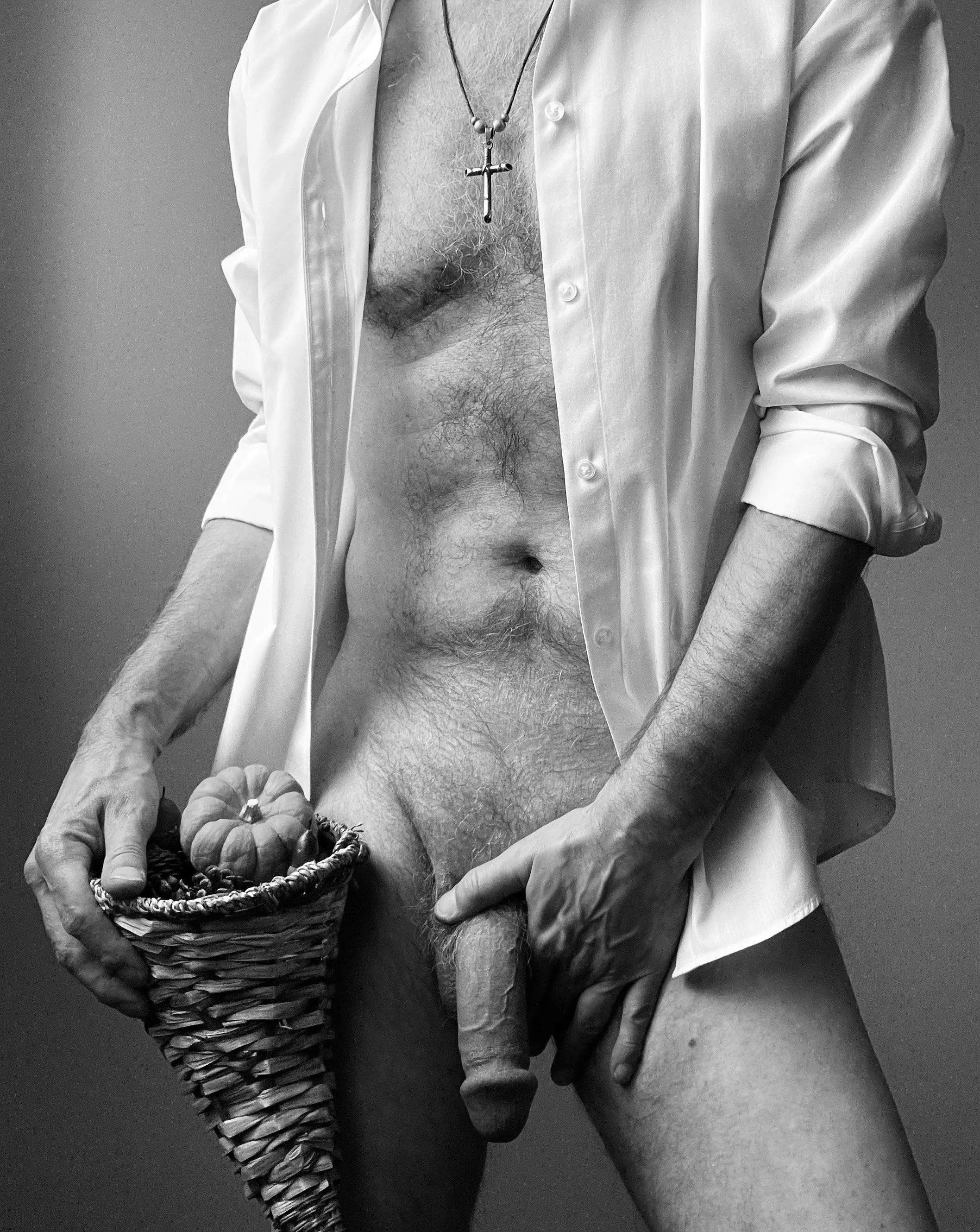 Your Thanksgiving table wouldn't be complete without my...centerpiece...