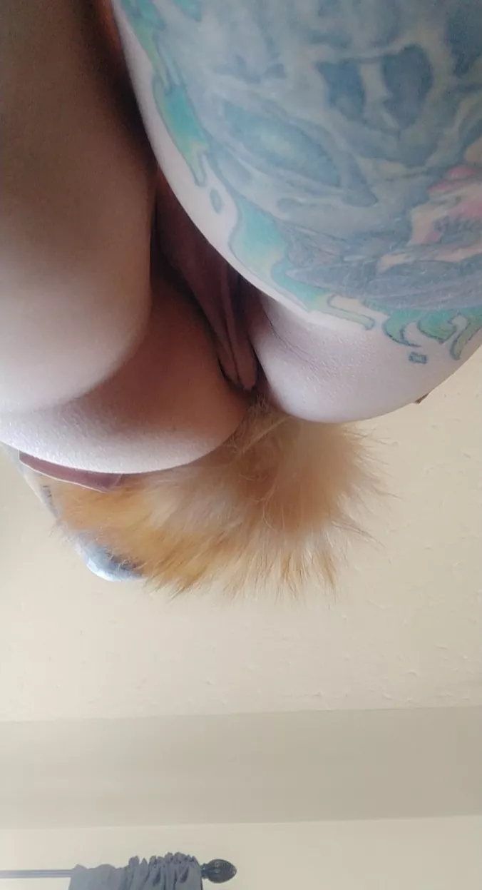 a little booty to brighten your day