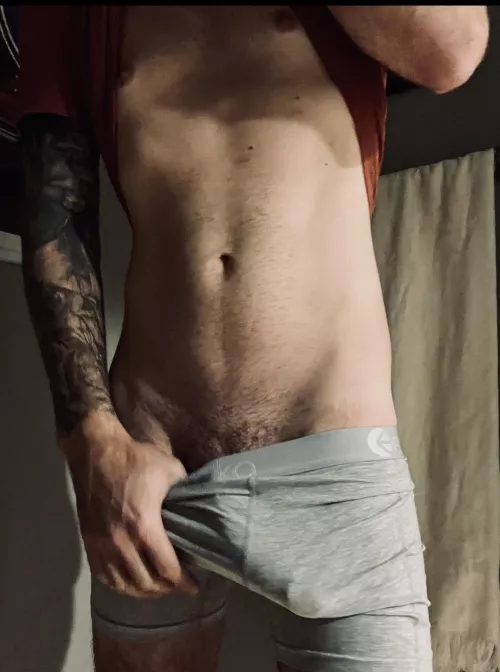 Any love for guys with out a six pack?