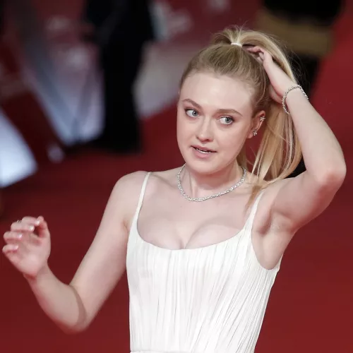 Dakota Fanning