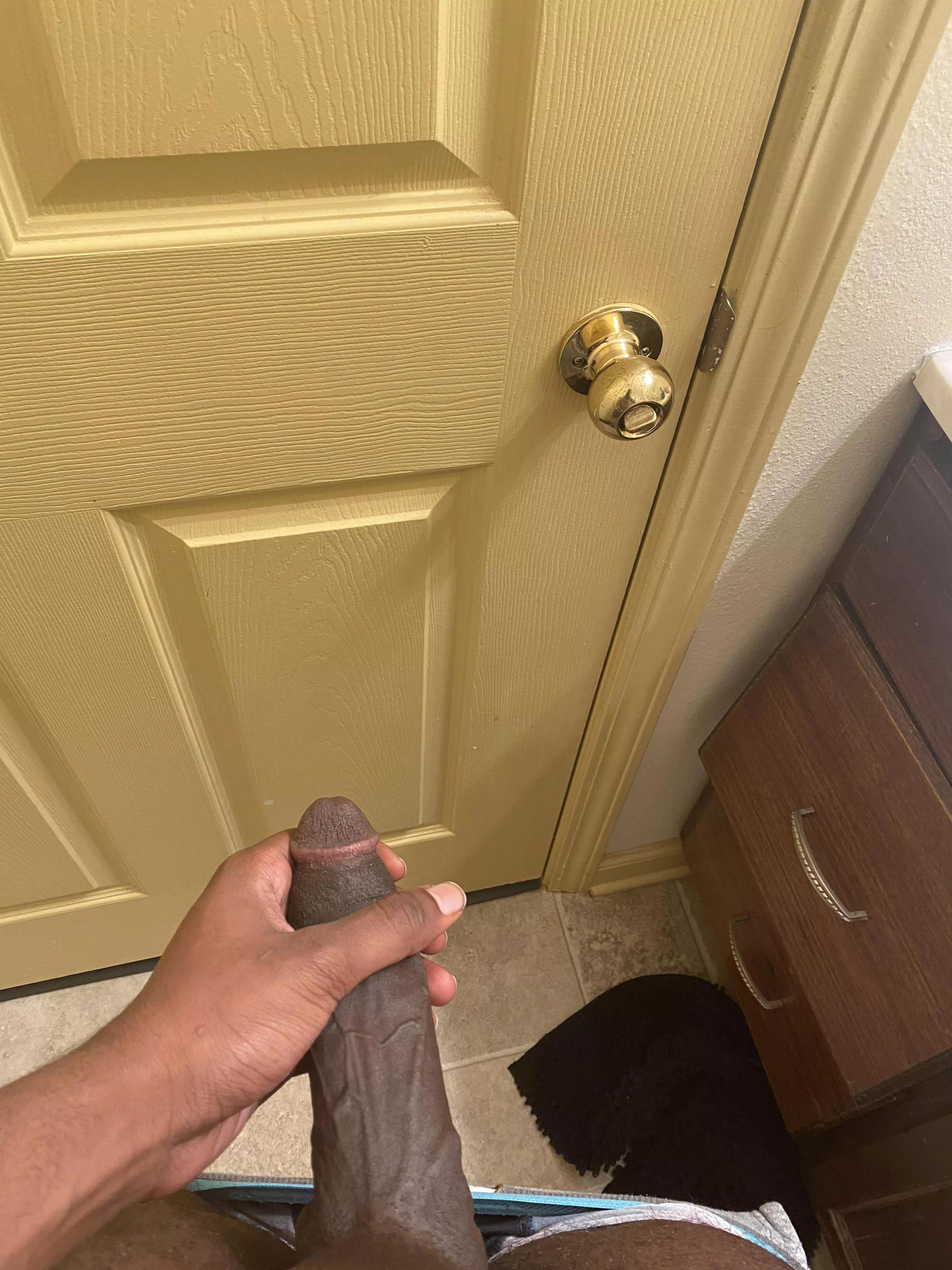 dm me tonight i'm bored