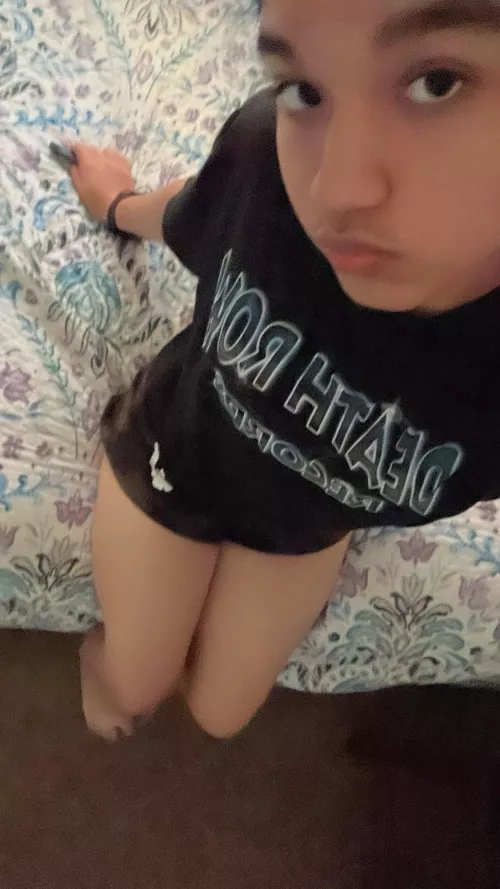 do u think i’m cute?<3