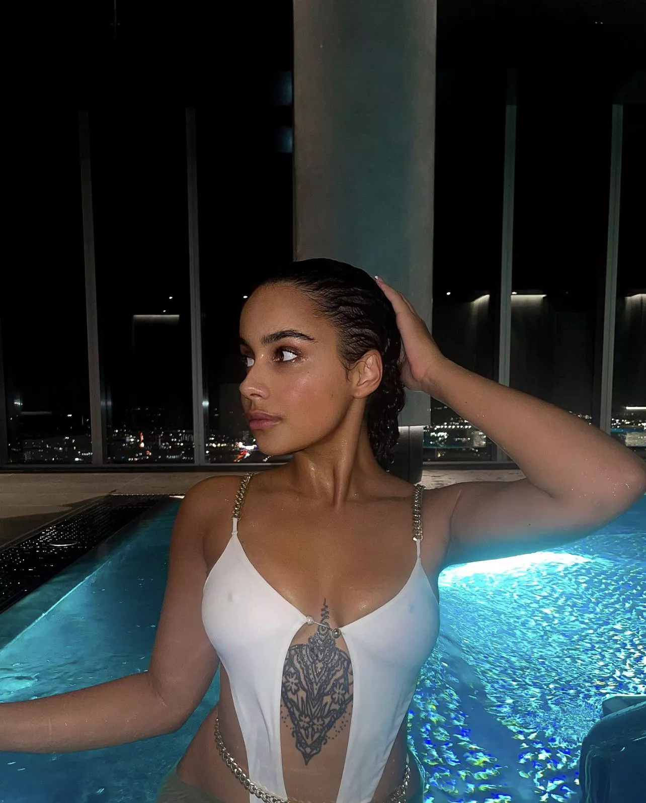 Do you like perky natural DD’s?