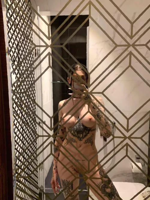 Don't read this! Just watch!