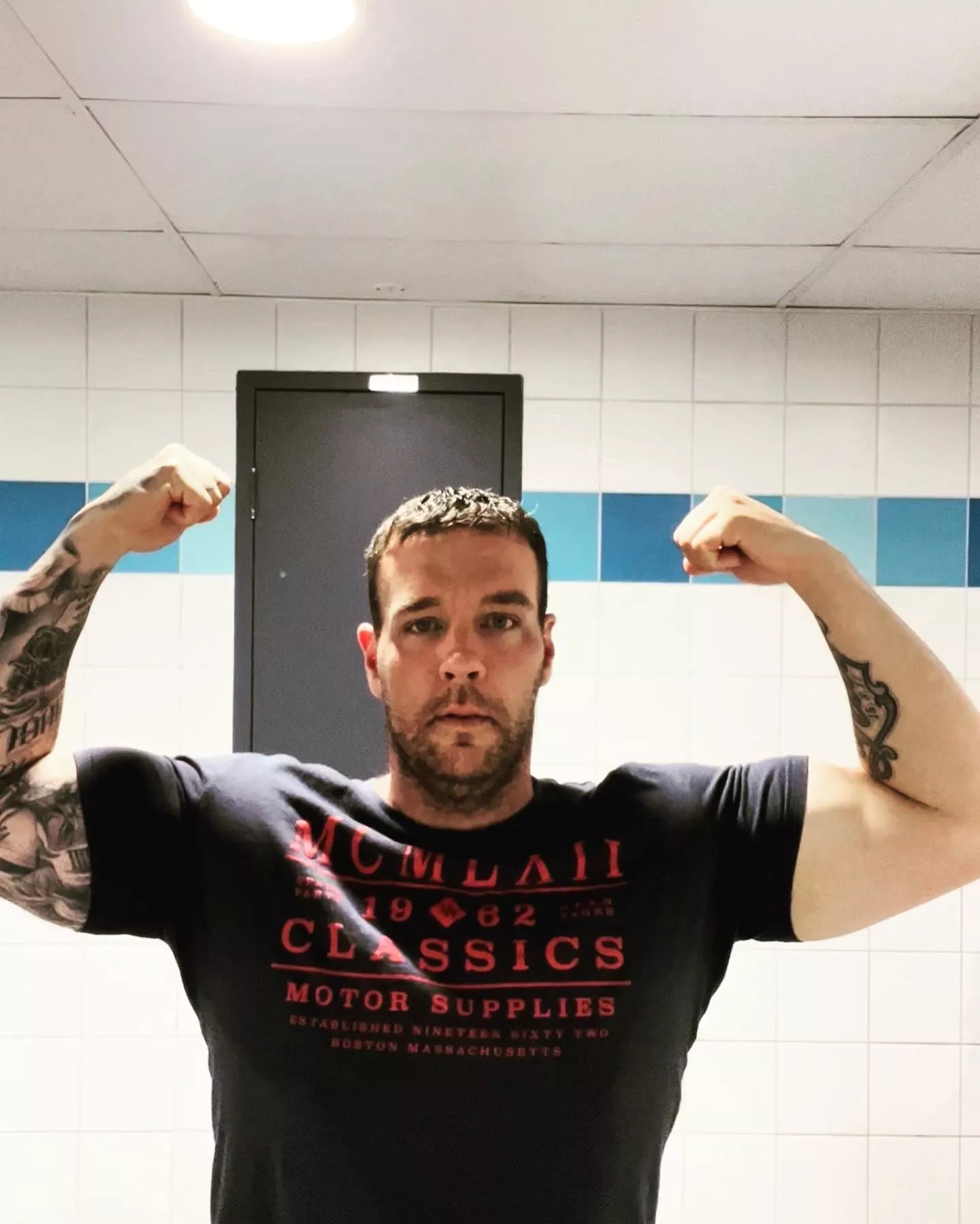 Everyone likes a big bicep flex