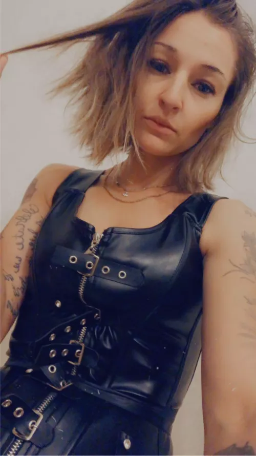 Fresh cut and ready for you 😈