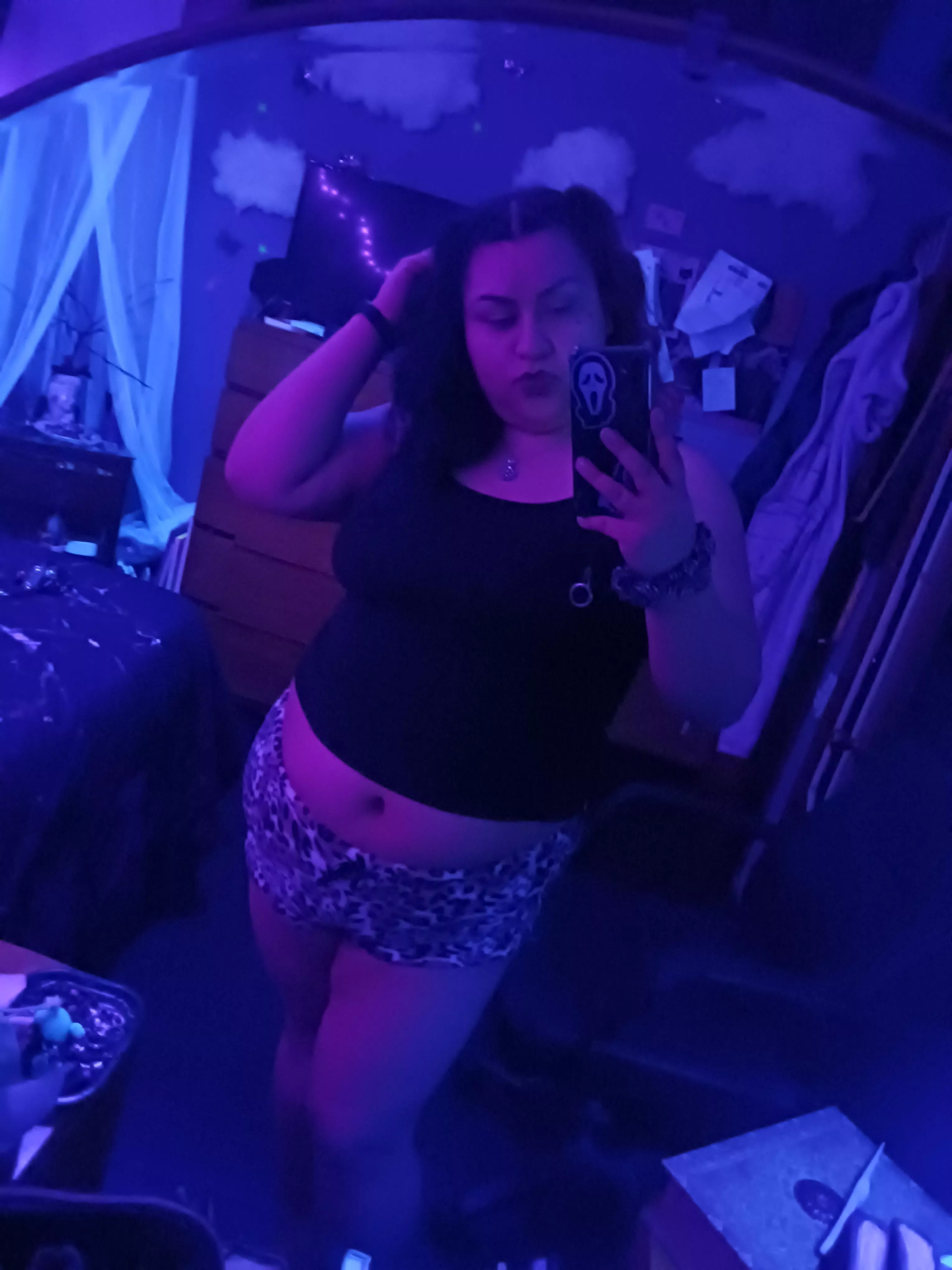 give me attention NOWWW