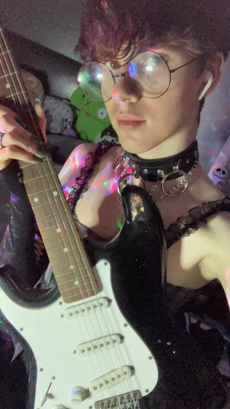 Gonna play Mariah Carey’s ‘All I want for Christmas’ until you go crazy