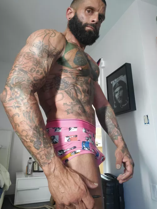 Happy Thanksgiving to all you sexy tattooed mofos!