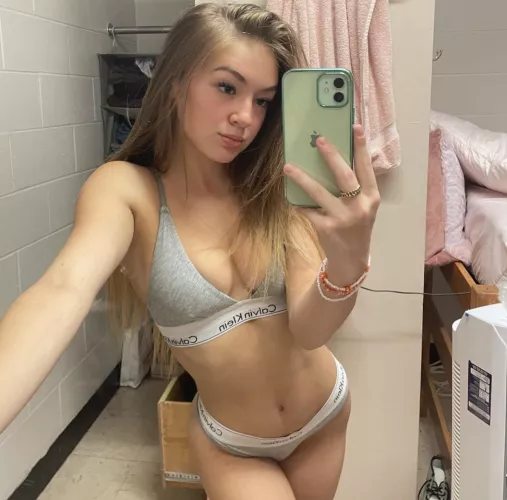 Happy thanksgiving, y’all enjoy 🫡 IRTR