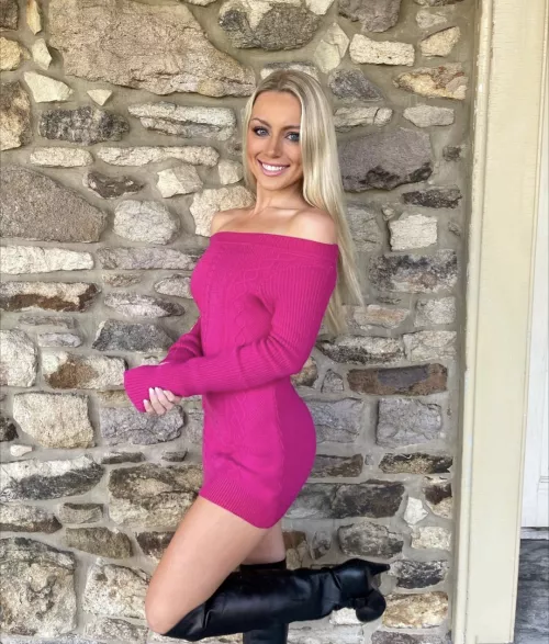 Her Thanksgiving dinner dress