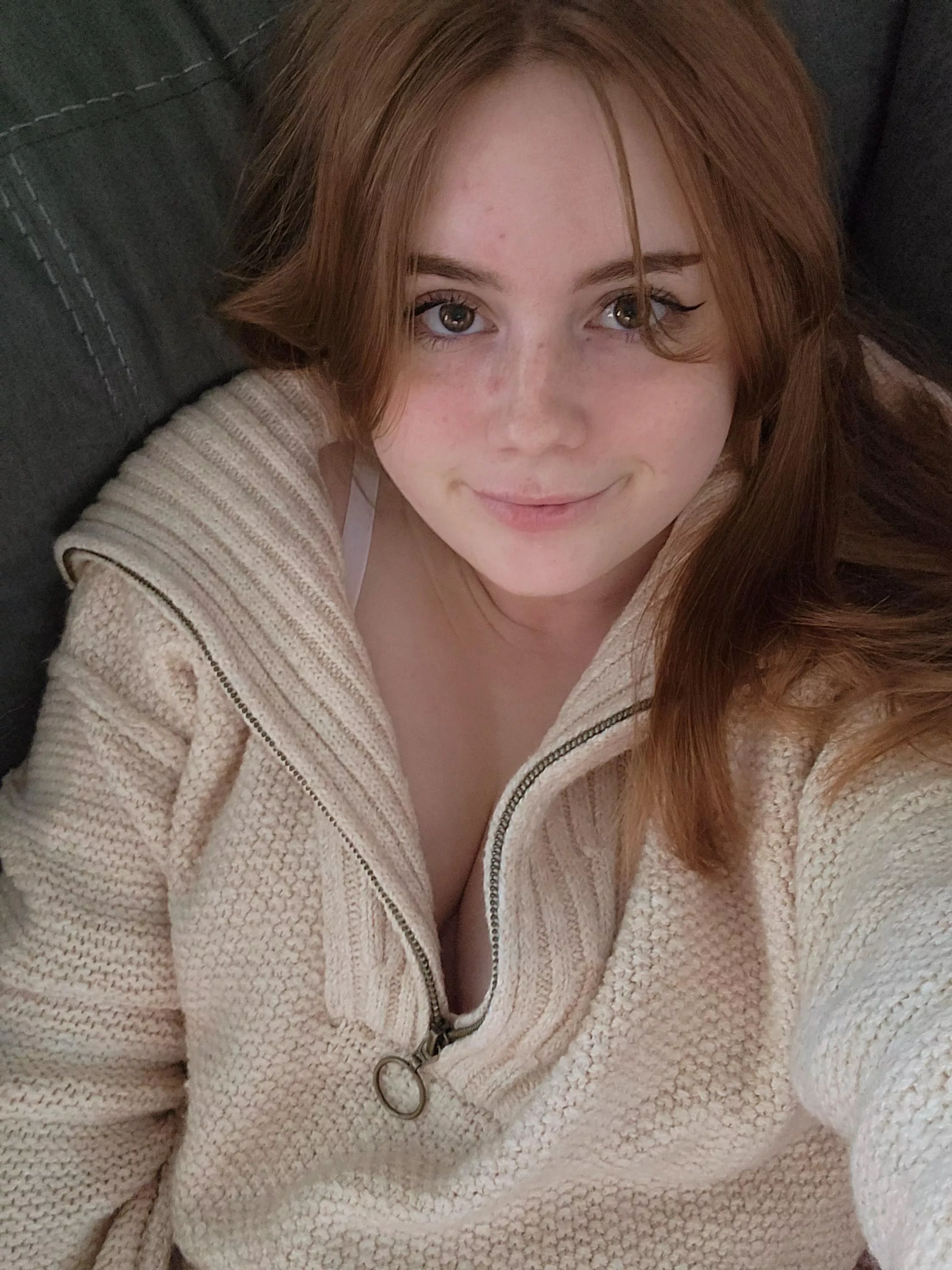 Hiding from the (f)amily 😋