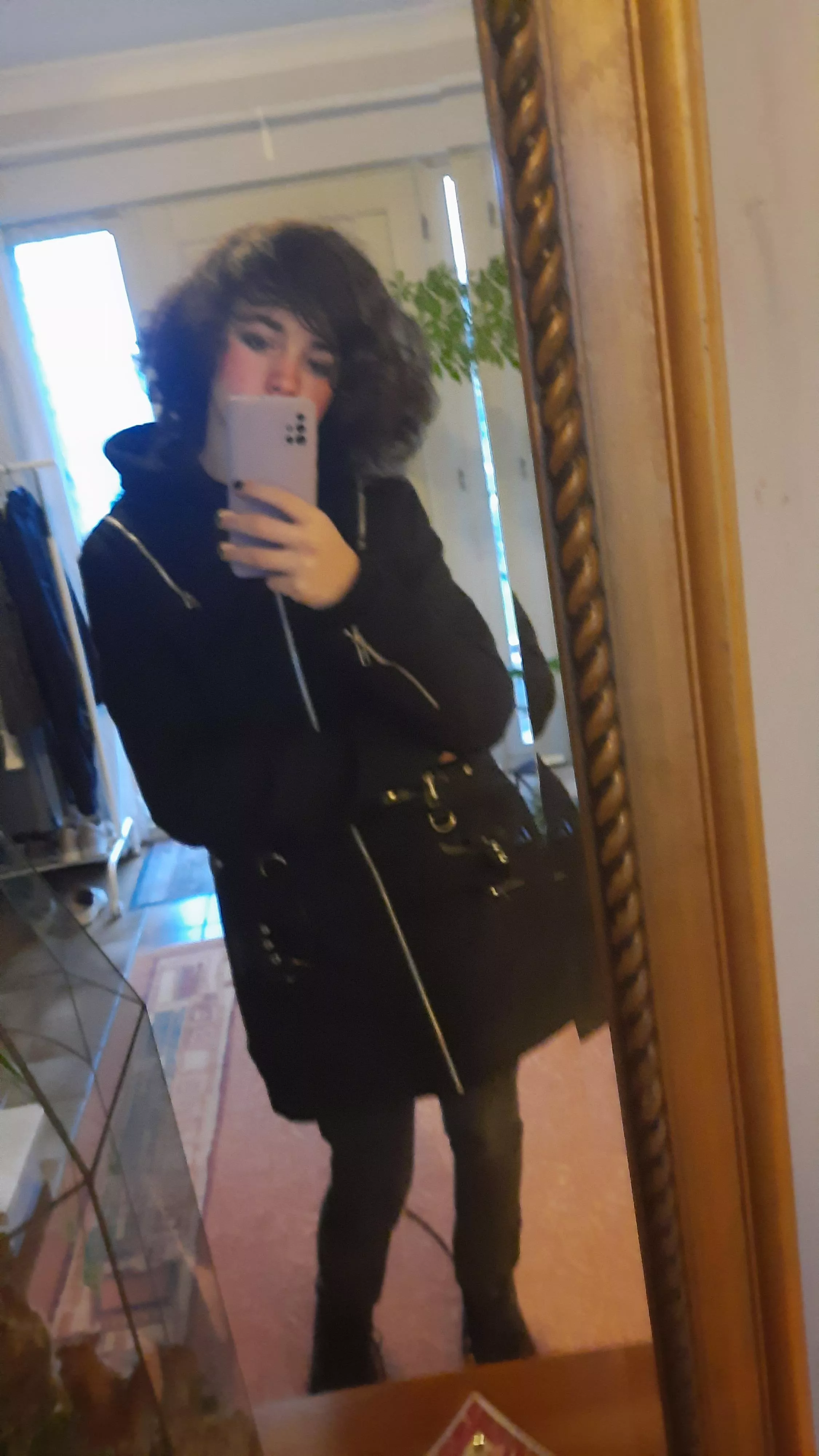 I got(h) a new coat! do ya like it?