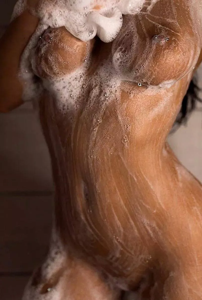 I think my tits look great here, do you? Wanna feel?