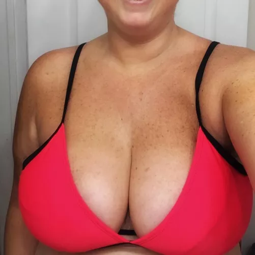 I want to see what kind of response I get. Please be kind :)