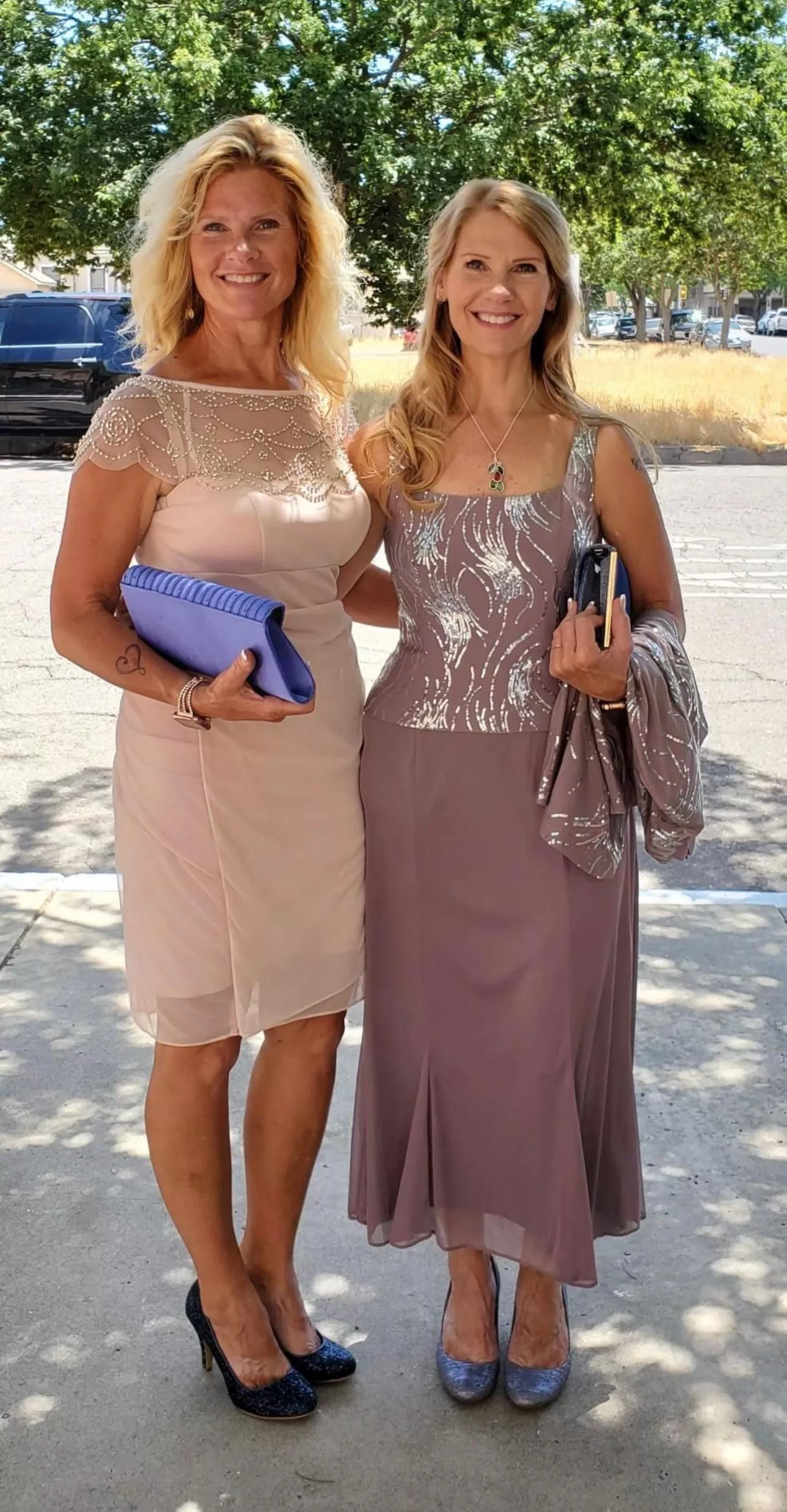 If you had to pick one of my twin aunts? Which one?