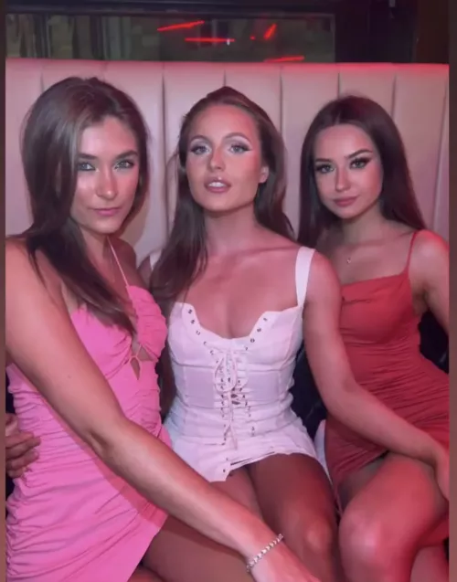 Imagine meeting these 3 at the club