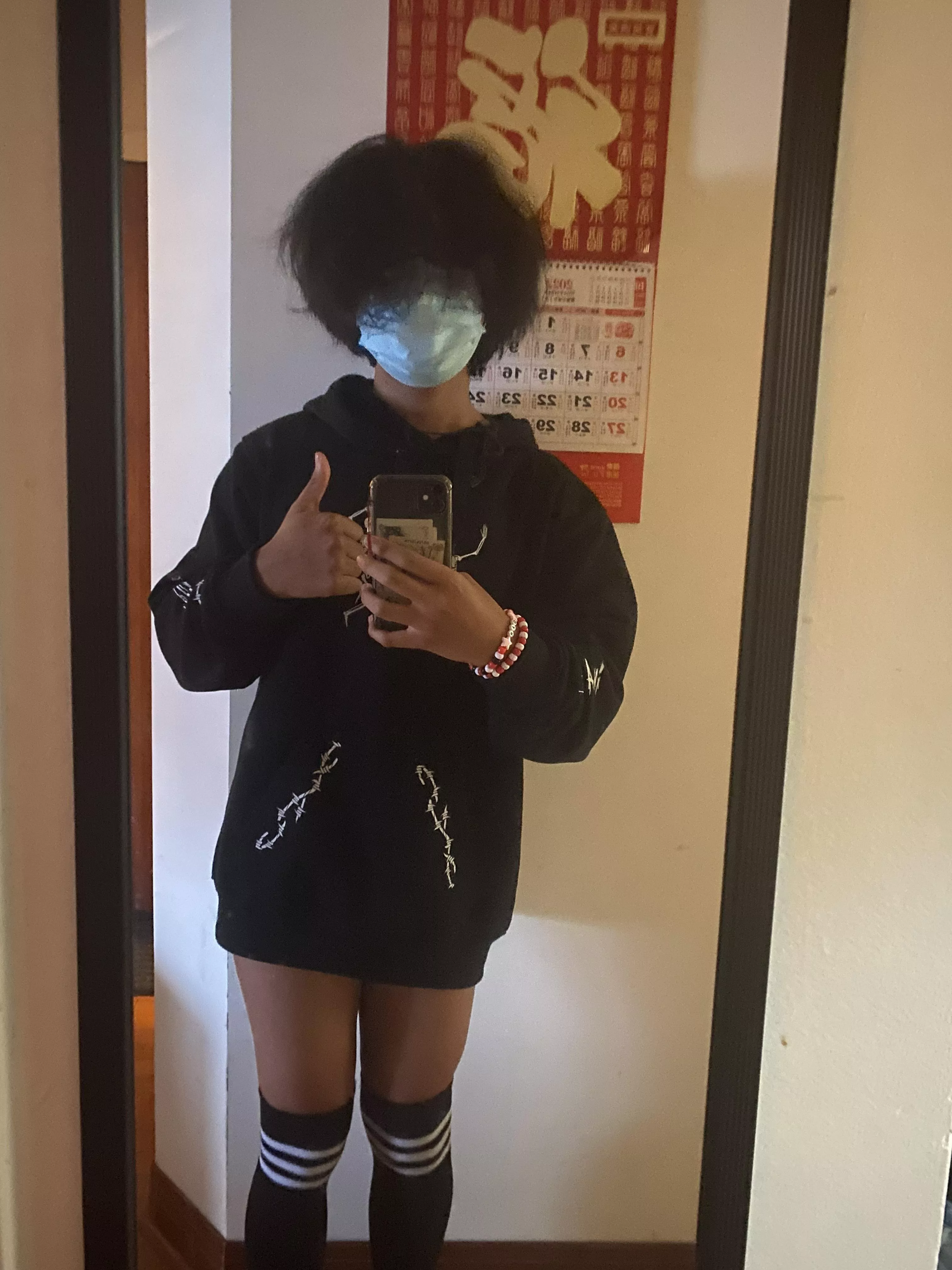 Is floofy hair and thigh highs a win?