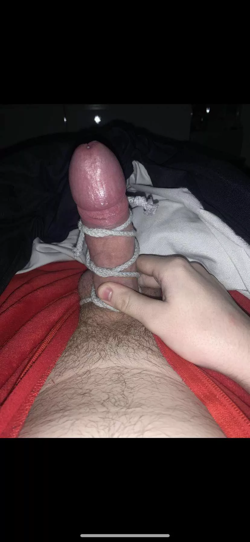 I’ve never eaten my cum before I always pussy out please can someone help me and fuck my ass