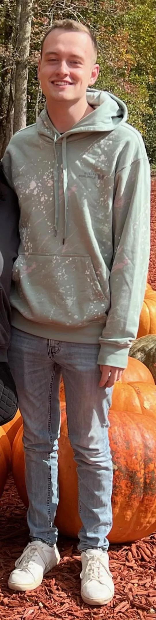 just a single dude in a pumpkin patch 🤪