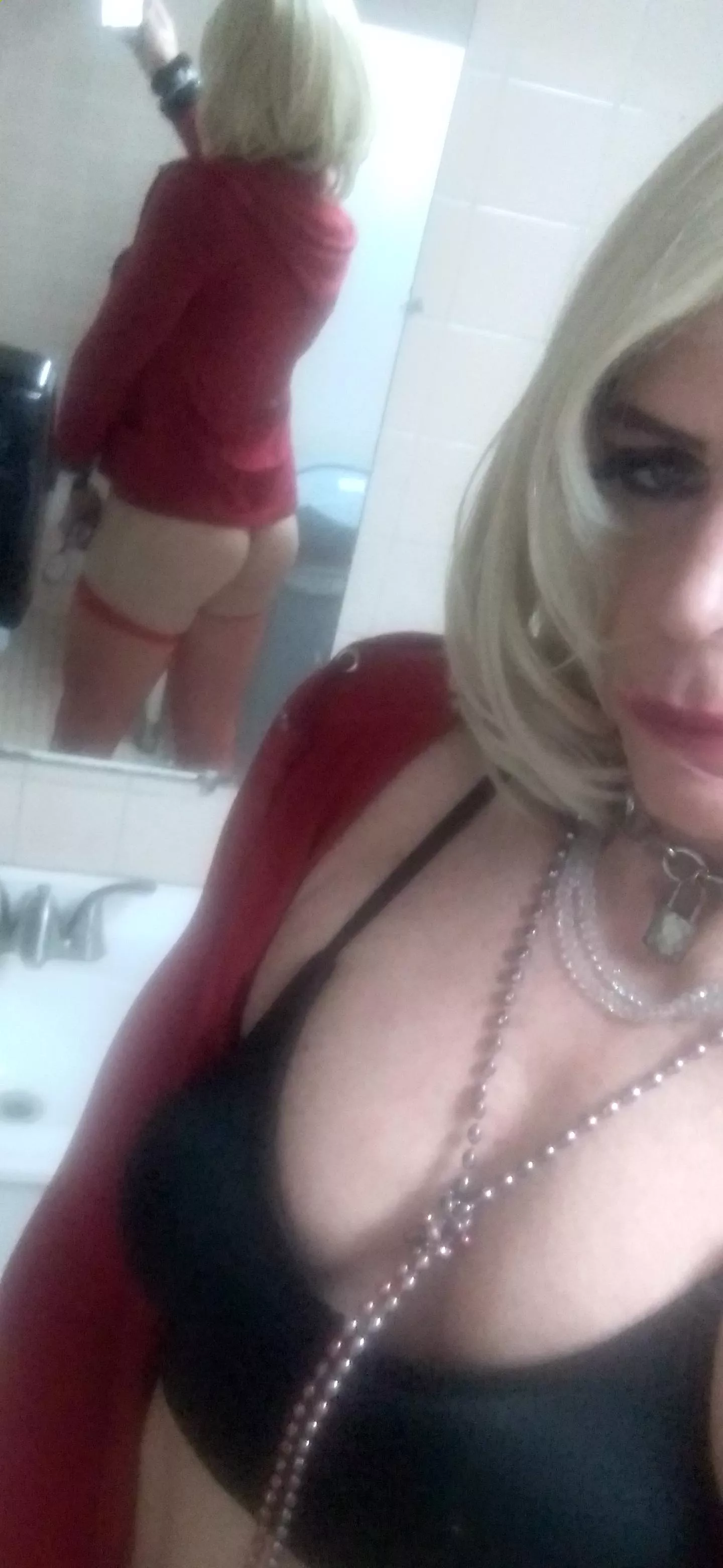 looking 4 the big bad wolf