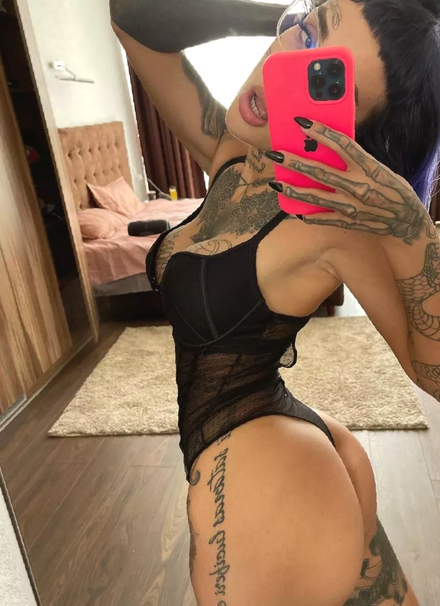 Men who eat ass are my favorites