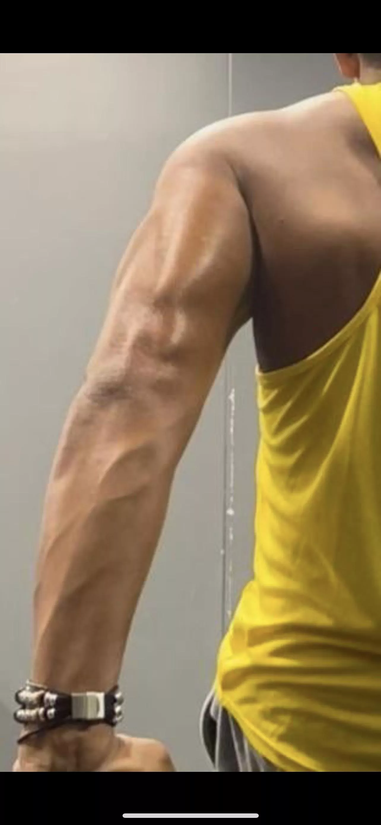 Mid workout pump 32M