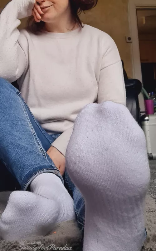 My feet were made for walking, walking all over you 😏😉 (Selling)