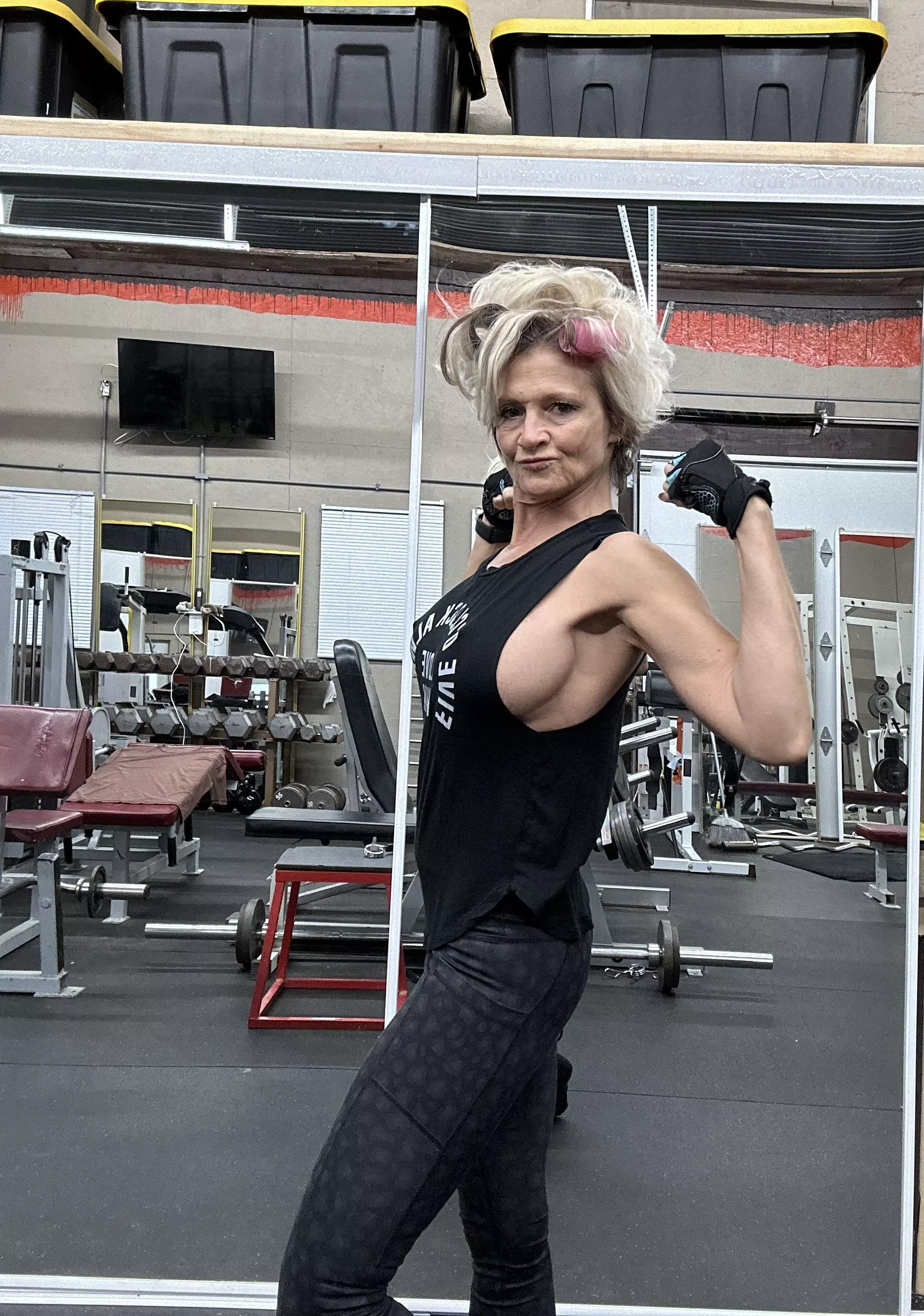 No class today so I can leave the curlers in…