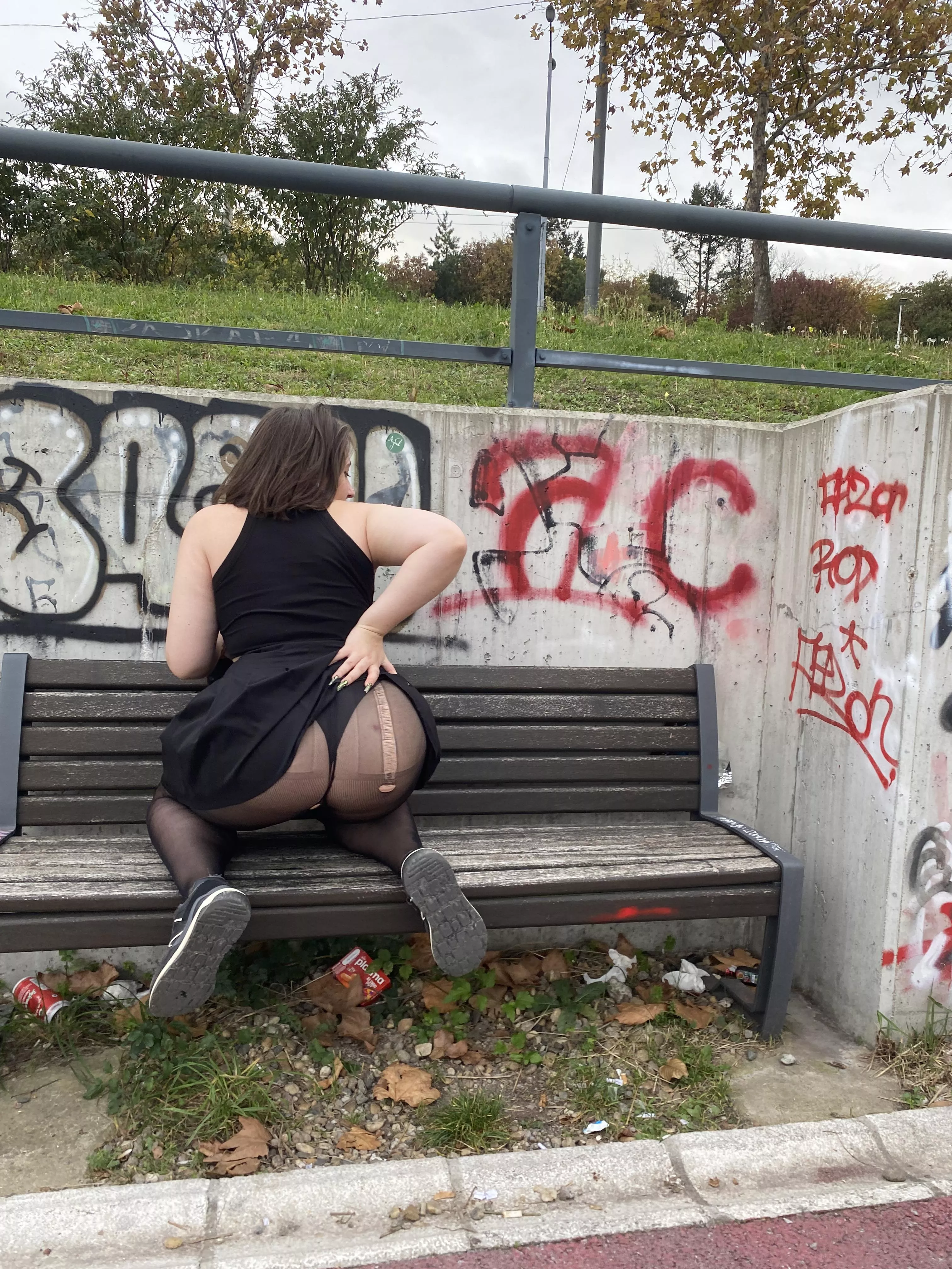 Public sex yes or yes?