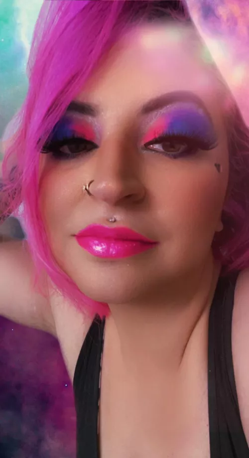 Question: can anyone direct me to a good sub mostly geared towards the bimbos ourselves where we can kinda do girl time and swap tips? Does that exist?