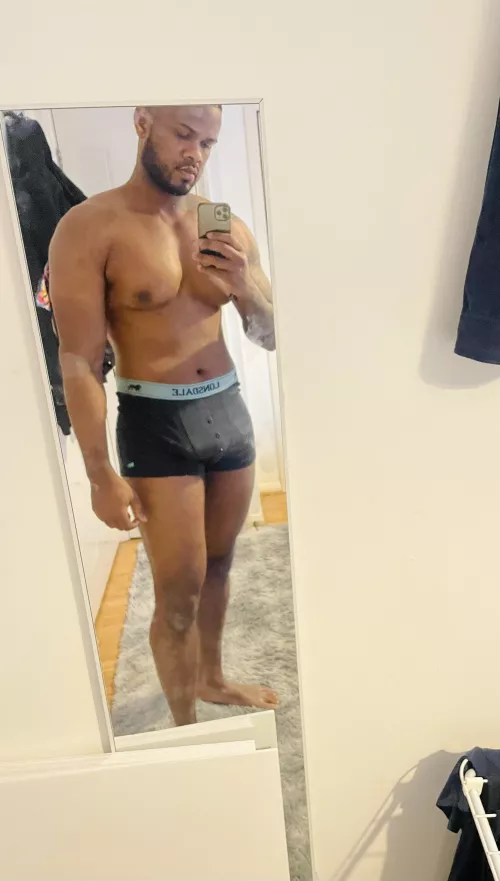 Rare picture of my face 😅