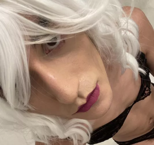 rarely ever post face, be nice 😫