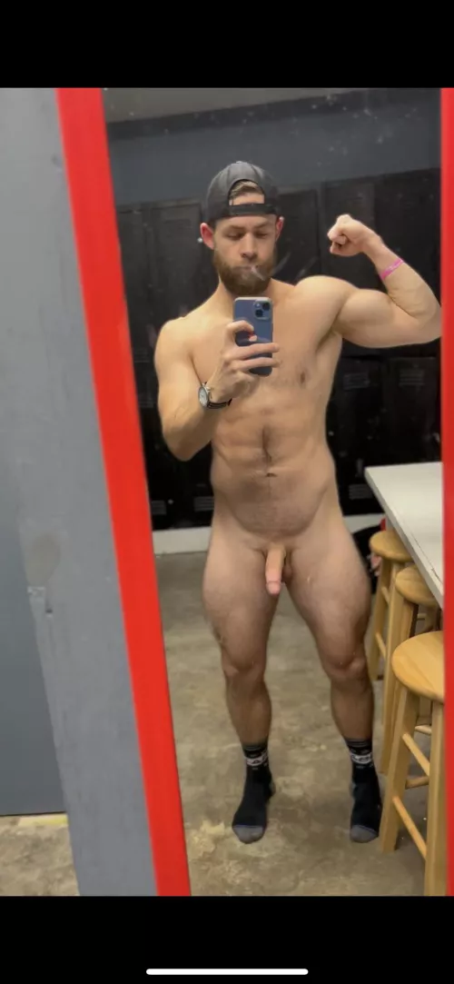 Starting an OF🤷🏻‍♂️ Happy Thanksgiving 🦃