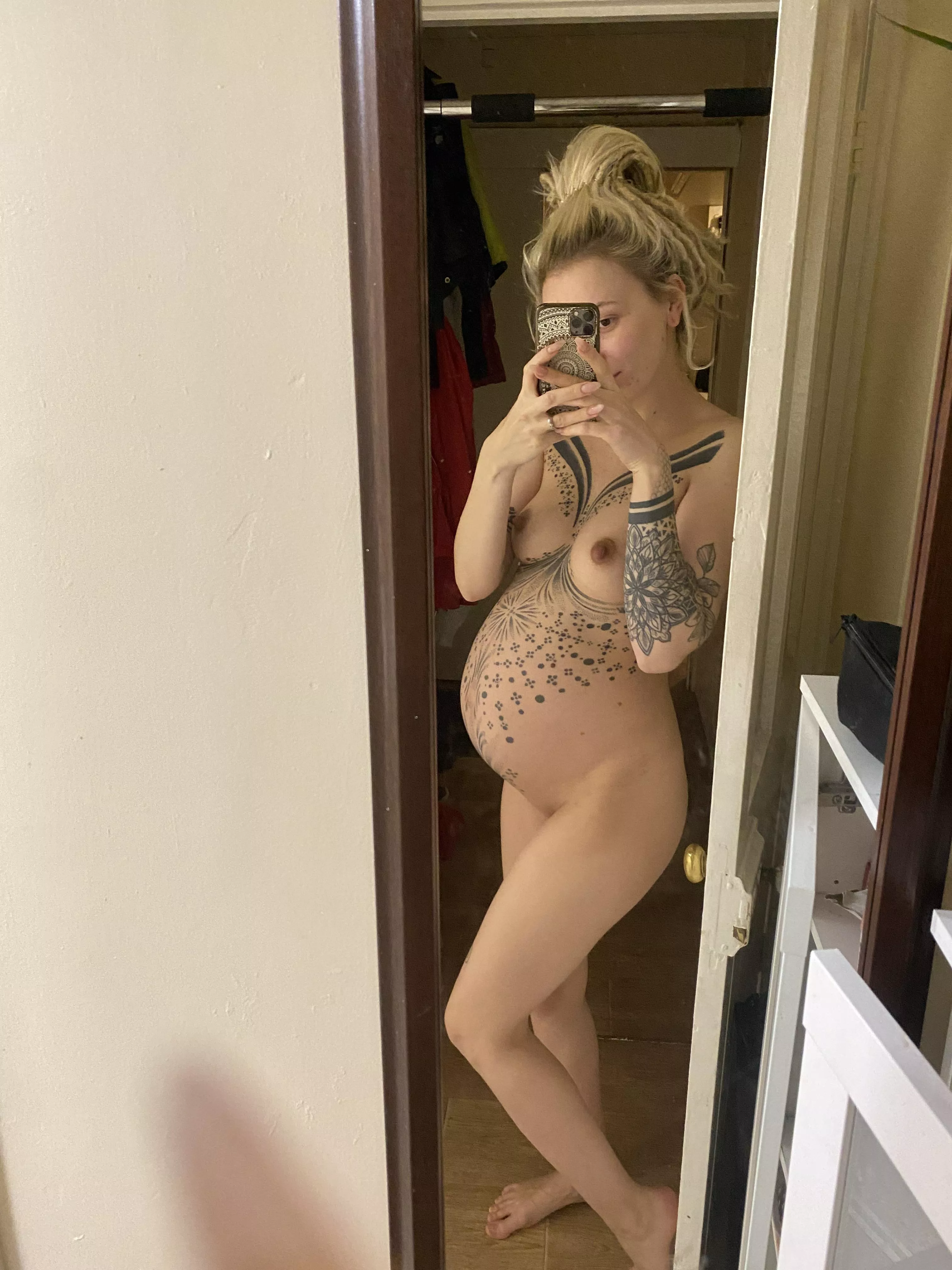 Surely fucking someone else's pregnant wife must be so tempting