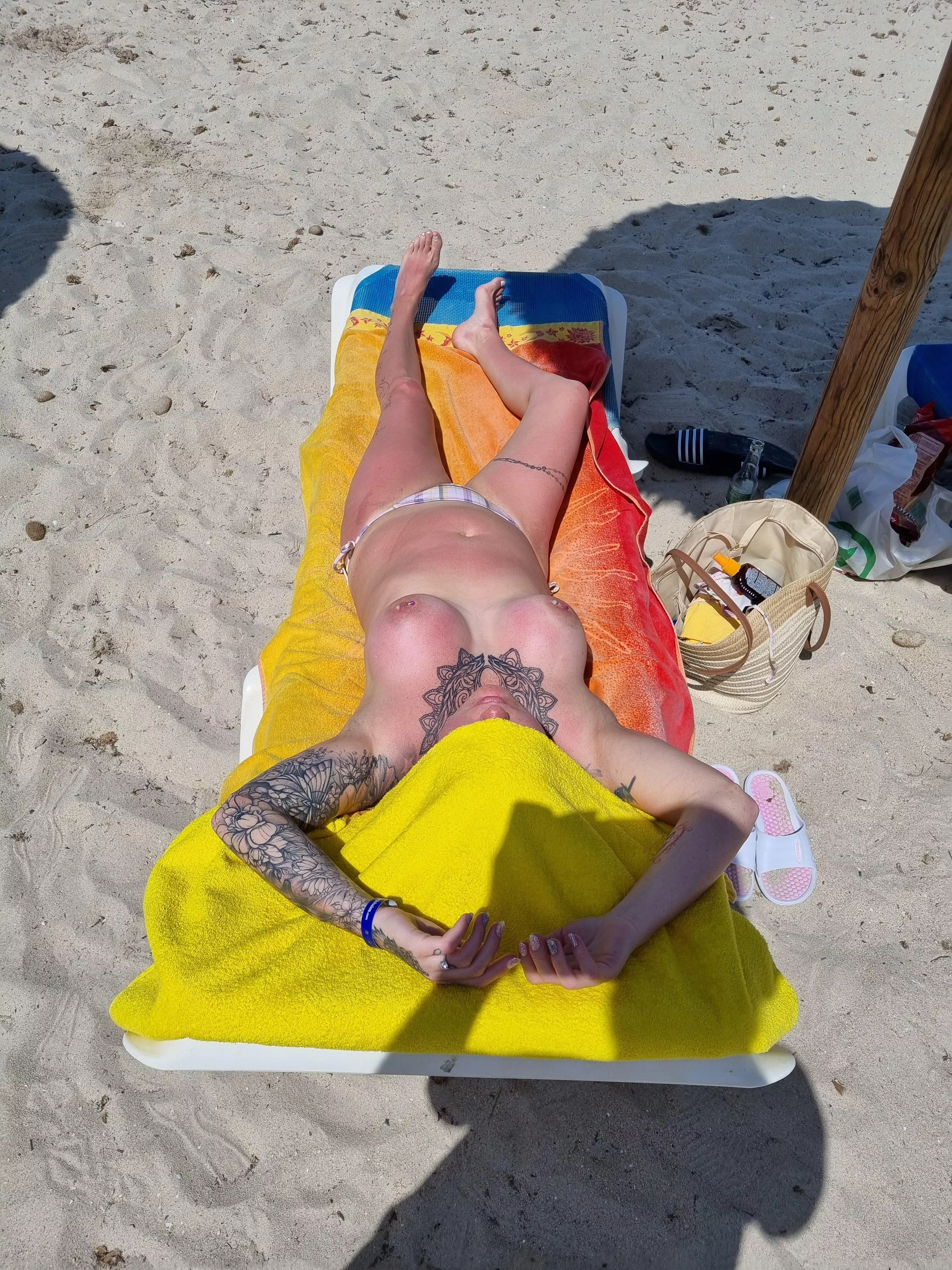 Think I've lay here a bit long, as long as people enjoyed the view : )