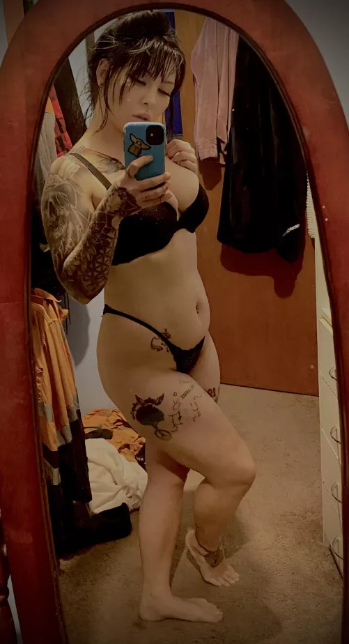 This Mum bod grew & birthed 4 kids! How amazing are women’s bodies!!!