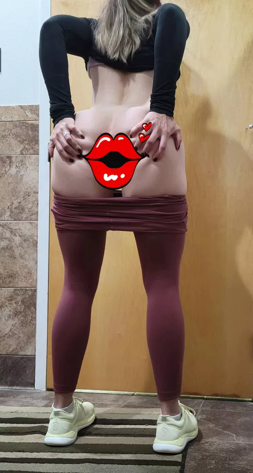 Tripped over the bath mat and my leggings (f)ell down.