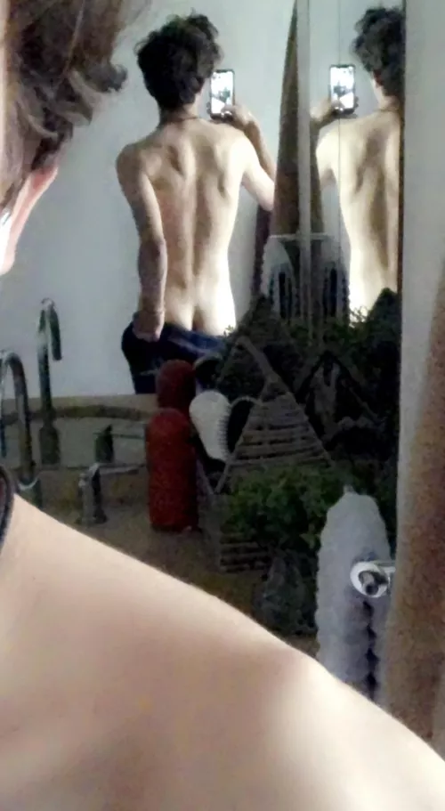 Who would like to pull my pants down?