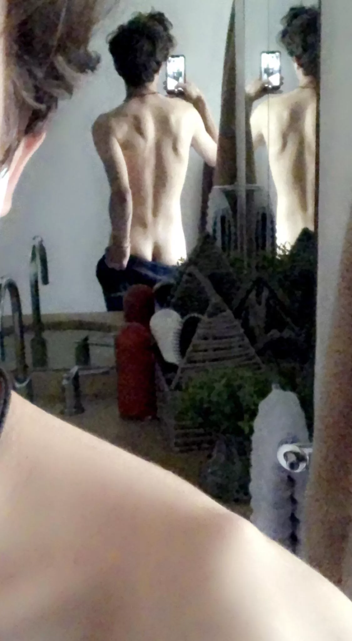 Who would like to pull my pants down?