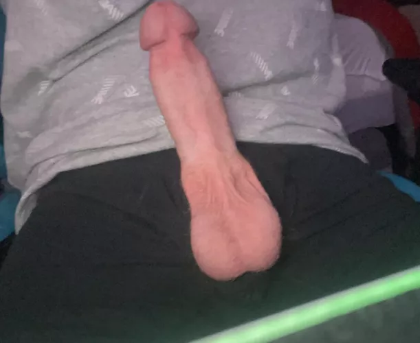 Would you help me while I game?