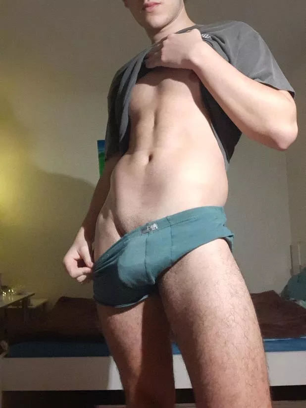 [19] lets have a nice weekend😘