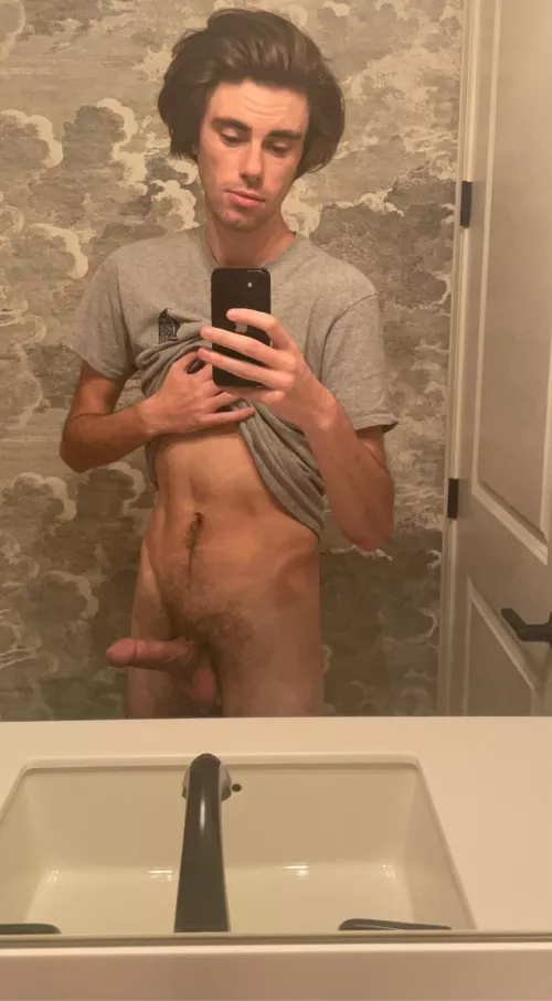 26 M Austin Texas, Bull looking for cuck / hotwife couples
