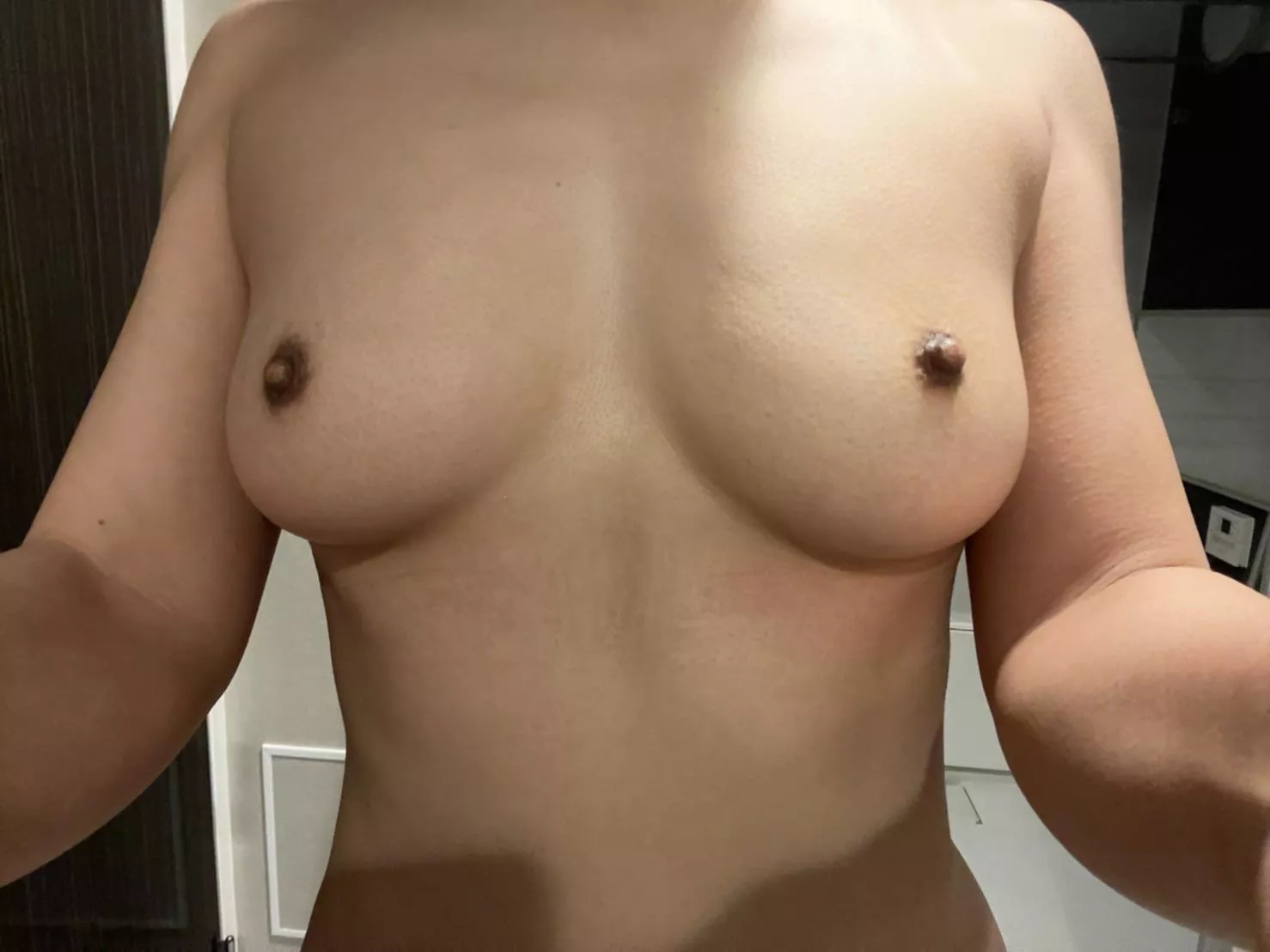 33yo half Japanese - Rate my post-workout boobs