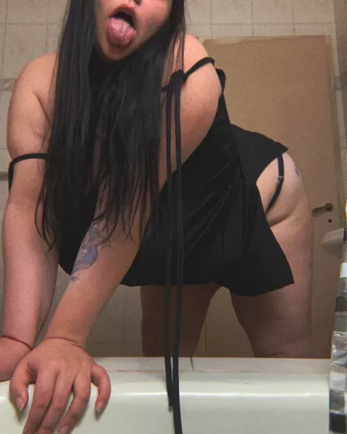 A MISTRESS IS ALL YOU NEED [domme]