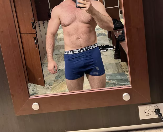 Any females wana play? (F)